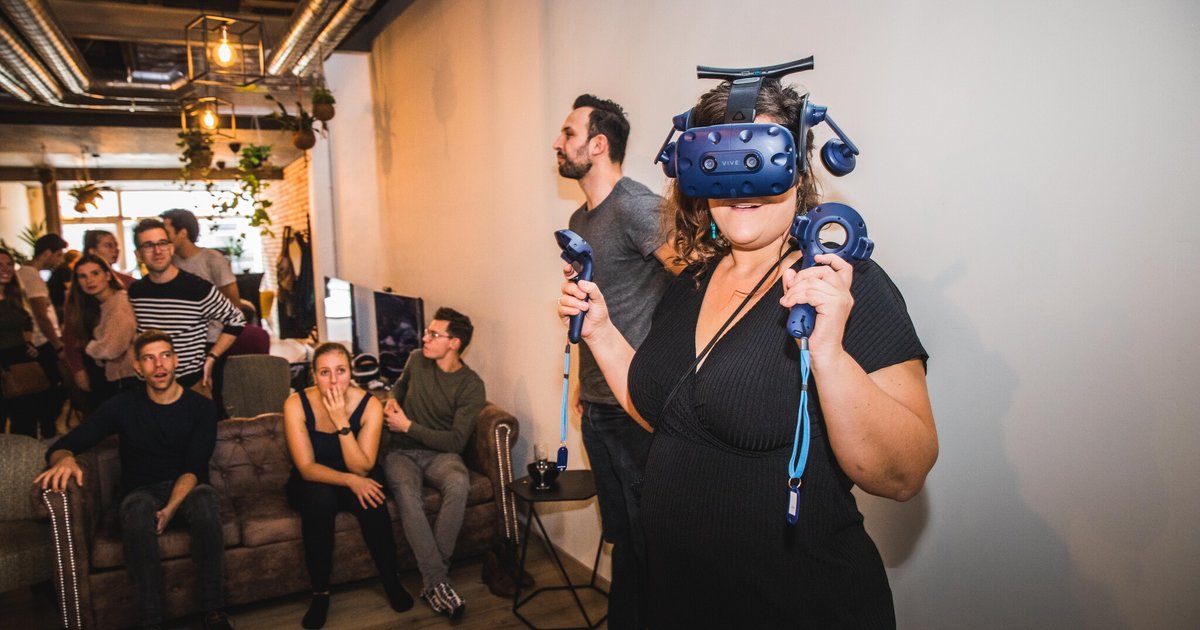 Level Up Virtual Reality | Lowiz