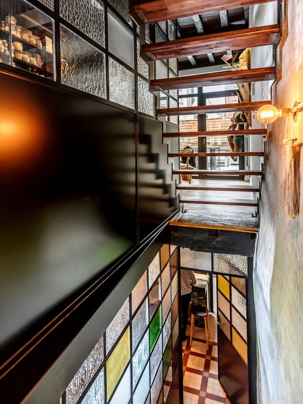 Gunpowder and Smoke in Gent