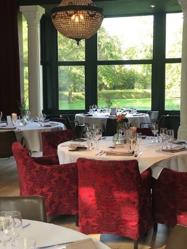 Setting kasteel viteux