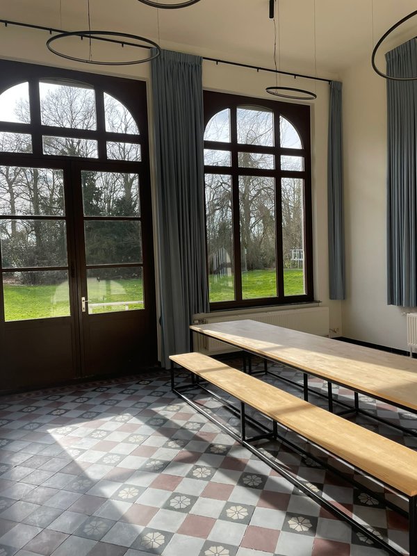 Villa Ooievaar vergaderzaal Wondelgem KOMPAS vzw