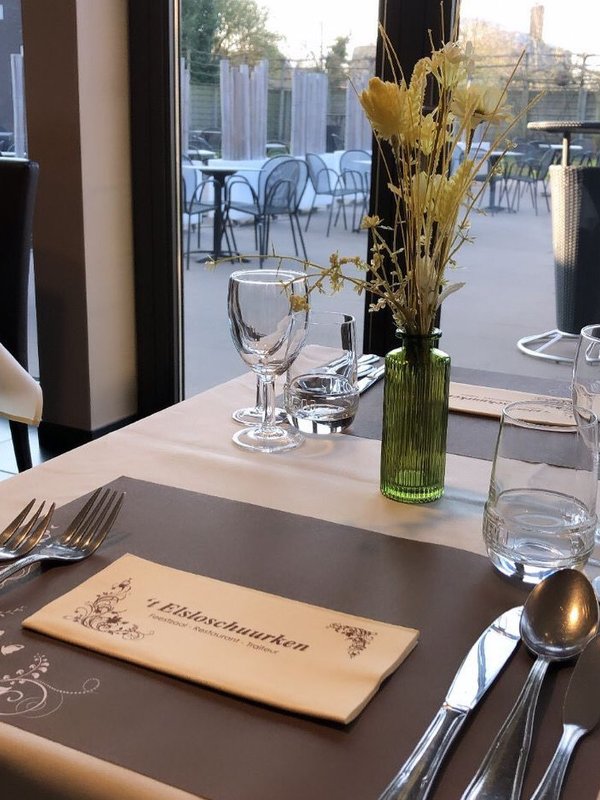 Elsloschuurken feestzaal restaurant seminaries evergem feesten evenementen tuin
