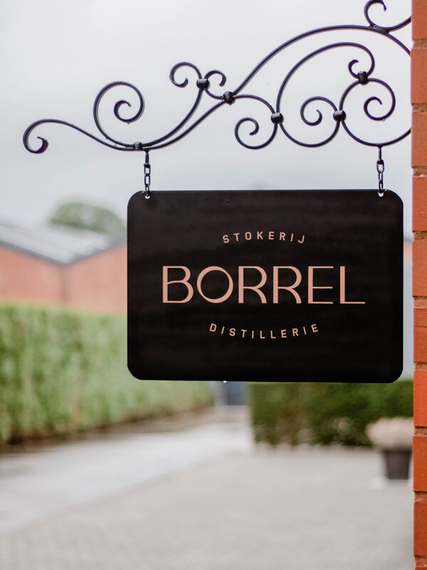 Welkomstbord met logo